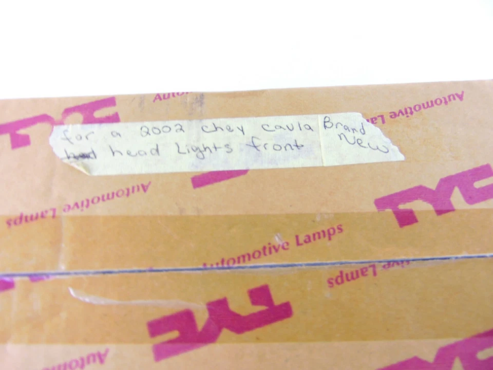 Lâmpada de cabeça de substituição TYC 18-5529-01 lado direito 02 Chevy Cavalier - Imagem 4 de 4