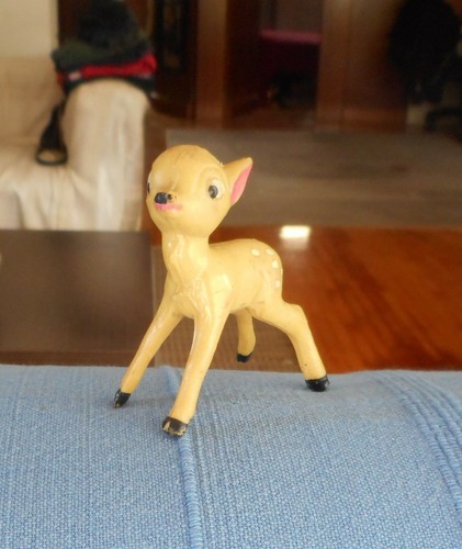 BAMBI WALT DISNEY RARE VINTAGE RUBBER FIGURE FIGURINE YUGOSLAVIA ORIGINAL - Picture 3 of 3