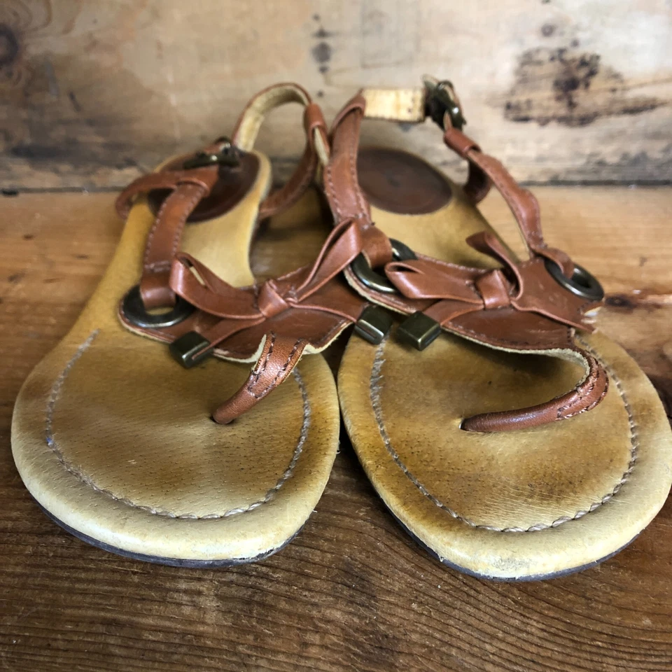 LL Bean женщин размер 7 M сандалии коричневый кожаный стринги на танкетке слинга туфли - Изображение 3 из 4