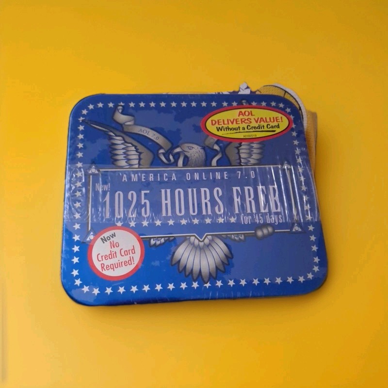 AOL CD v 7.0 Patriotic Eagle Collector Metal TIN Sealed America Online Disk