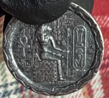 EGYPTIAN CAT GODDESS 1/2 oz SILVER ROUND, MONARCH PRECIOUS METALS, .999 SILVER!