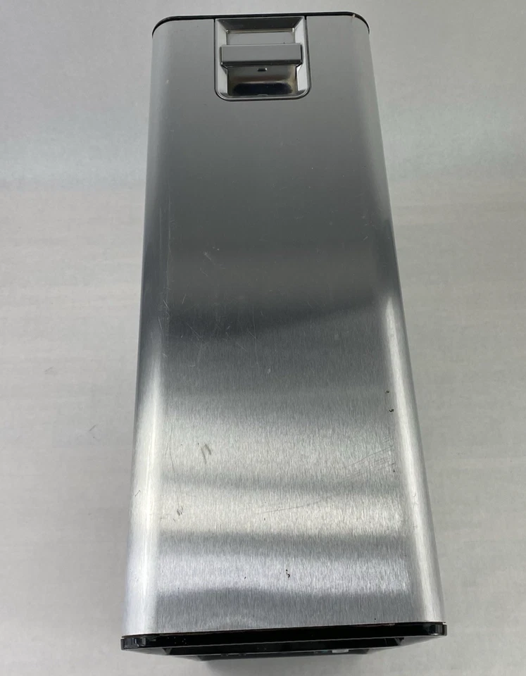 Dell XPS 630i ATX Full Tower Gaming Computer Case with 750W Power Supply - Image 3 of 4