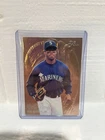 1995 Flair Ken Griffey Jr Hot glove Insert- 3 Of 12