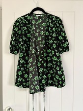 Mamalicious Maternity Black Green Floral Wrap Blouse Shirt Size Small
