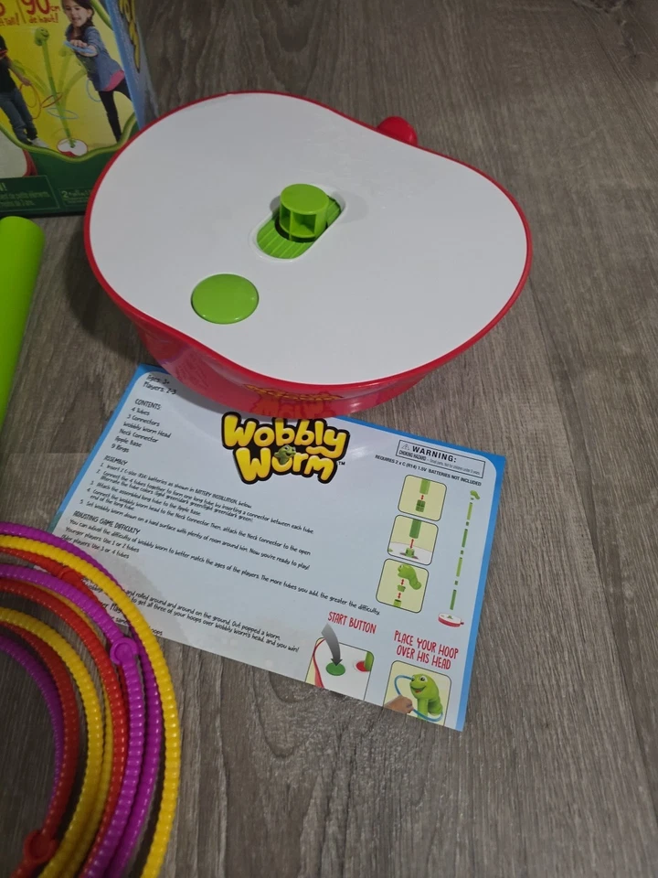 Wobbly Worm Ring Game Spin Master Great Condition Working - Image 4 of 4