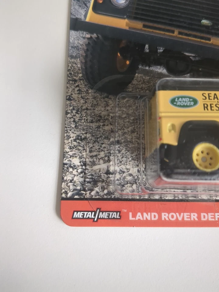 Hot Wheel Land Rover Defender 110 techo rígido Car Culture Premium en estuche protector Foto 4 de 4
