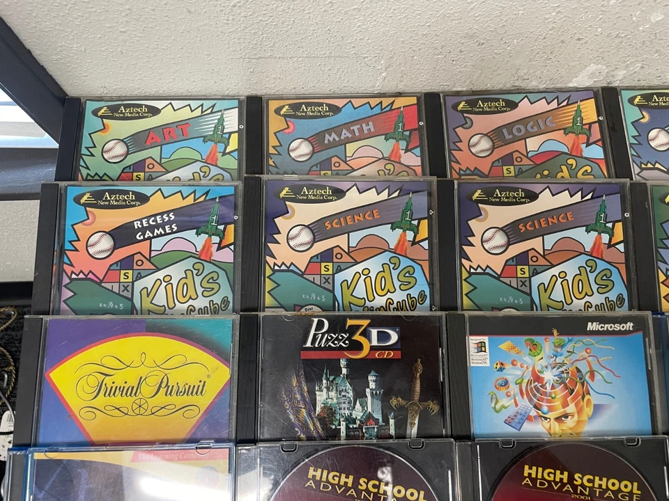 Lote Vintage de CDs-ROM Misto Jogos e Softkey 1995 Windows & Macintosh #1 - Imagem 2 de 4