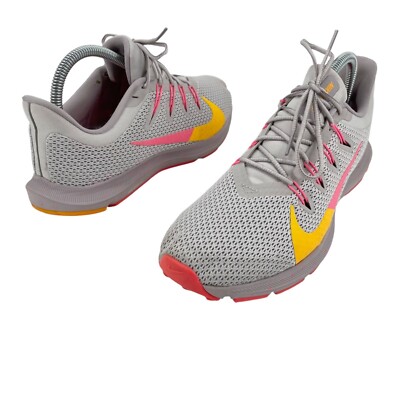 Nike Quest Vast Grey Digital Pink Running Shoes Sneakers