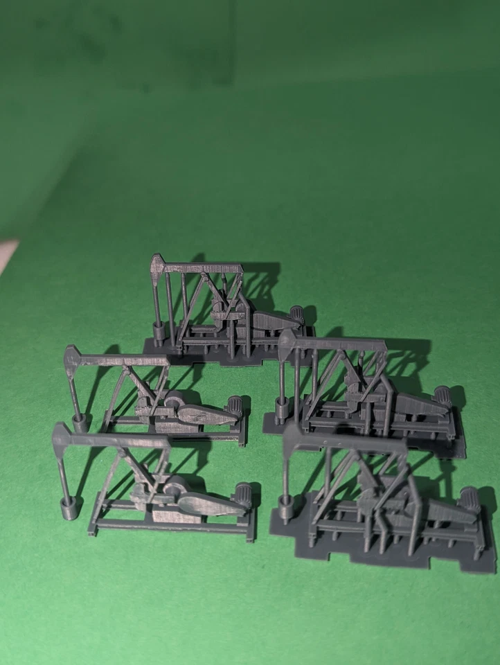 Juego de 5 gatos de bomba de aceite a escala HO HO1007 Foto 2 de 3