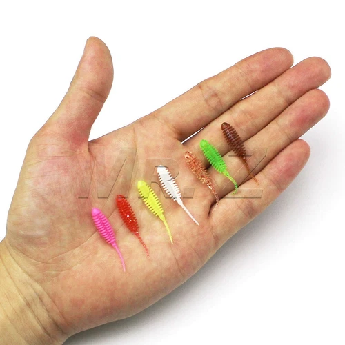 50 PEZZI Mini esca da pesca morbida coda di ago esca da pesca verme larve esca da nuoto esca crappie