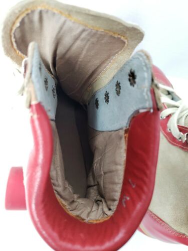 Pattini a rotelle vintage rosso/marrone scamosciati marca CheapSkates donna taglia 7 con scatola - Foto 6 di 12