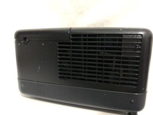 Epson MovieMate 55 3LCD Projector with Built-In DVD Player H302A Remote + Case - Picture 6 of 16