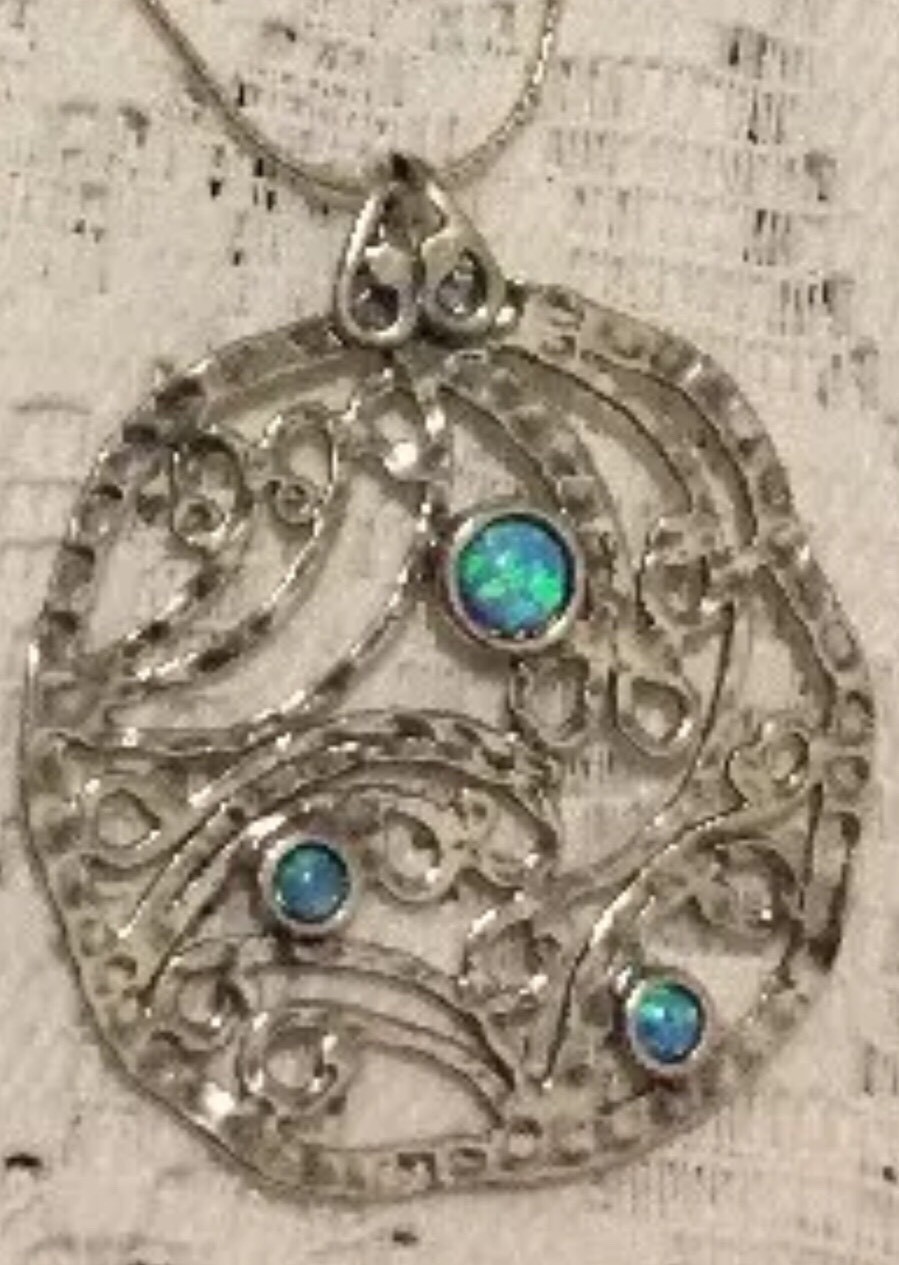Picture 1 of 6