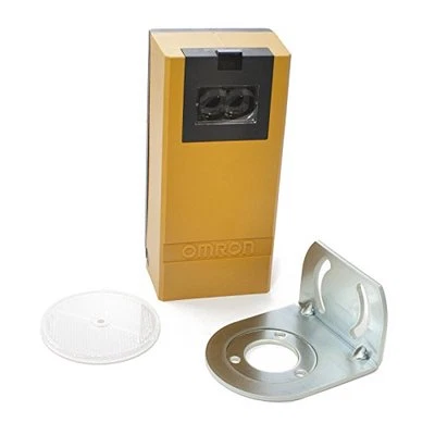 Omron E3K E3K-R10K4-NR Reflective Photoelectric Switch / Sensor for Gate Openers