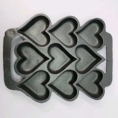 Vtg John Wright Cast Iron 9 Heart Shortbread Cookie Muffin Candy Mold Bakeware 