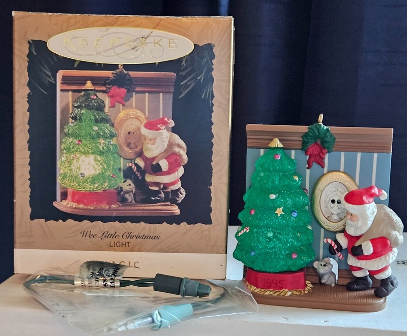 Hallmark Keepsake Magic Light Ornament Wee Little Christmas 1995