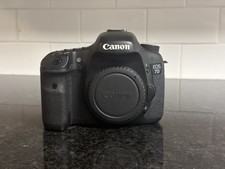 Canon EOS 7D DSLR Camera Body Black
