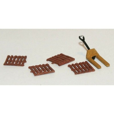 4 x Holzpaletten und 1 x Hubwagen Spur N Langley A99