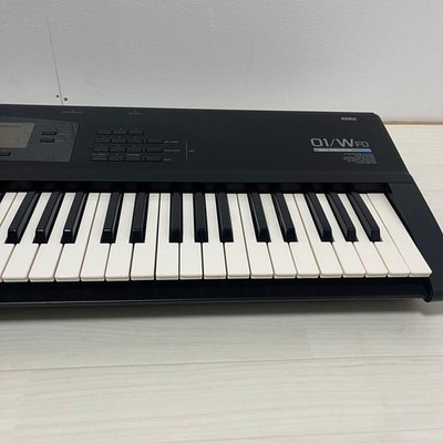 【送料無料】KORG シンセサイザー　01/W FD Korg 01/W FD 61-key Keyboard Synthesizer Black keyboard Music