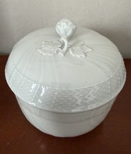 KPM Berlin Neuosier Zuckerdose mit Deckel Altweiß 2. Wahl - groß