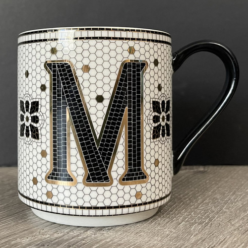 Anthropologie Monogram "M" Becher BISTRO TILE MARGOT 15oz Tasse Schwarz Metallic Gold - Bild 1 von 12
