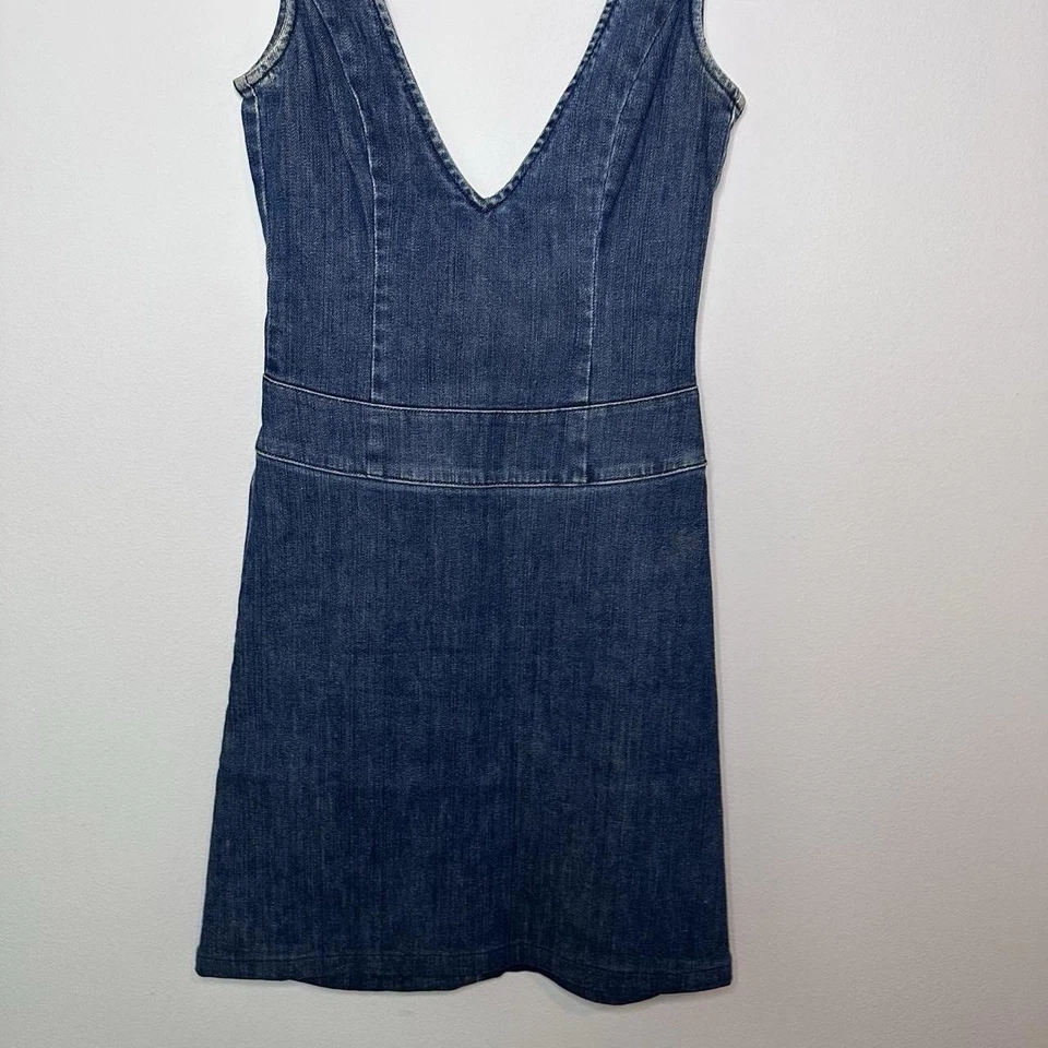 Vestido Vaquero Versace Vintage Años 90 Hecho en Italia 24/38 Foto 2 de 4