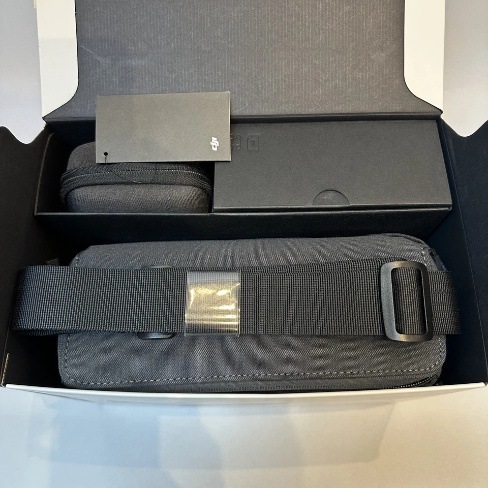 DJI Mavic Air Fly More Combo | Onyx Black | Unbound | Light Use - Image 2 of 4