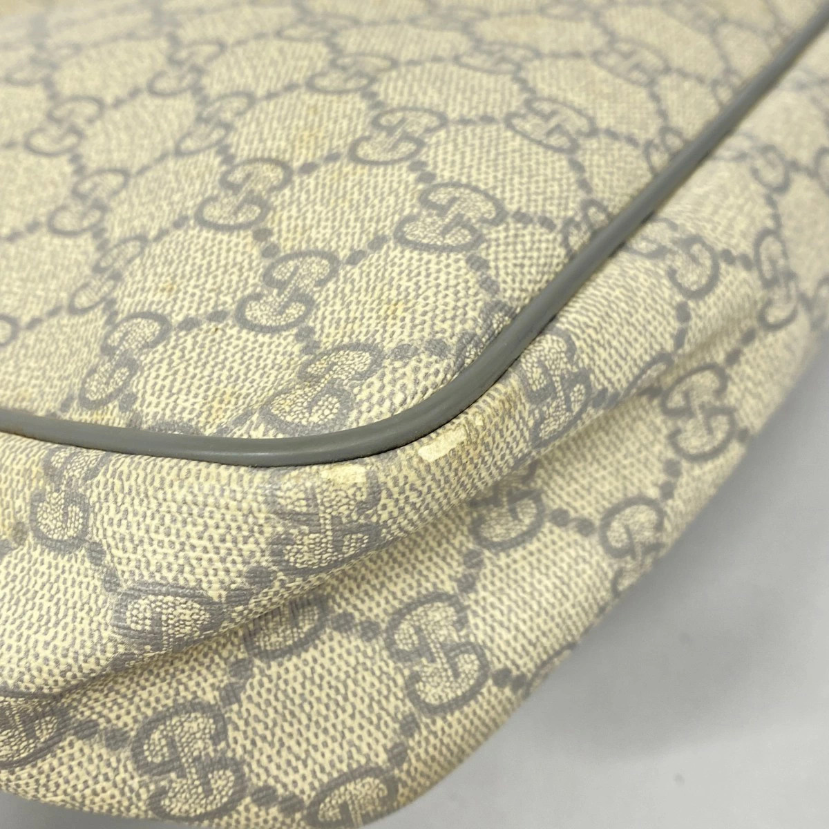 Gucci GG Supreme Shoulder Bag PVC Gray Silver Hardware thumbnail 6