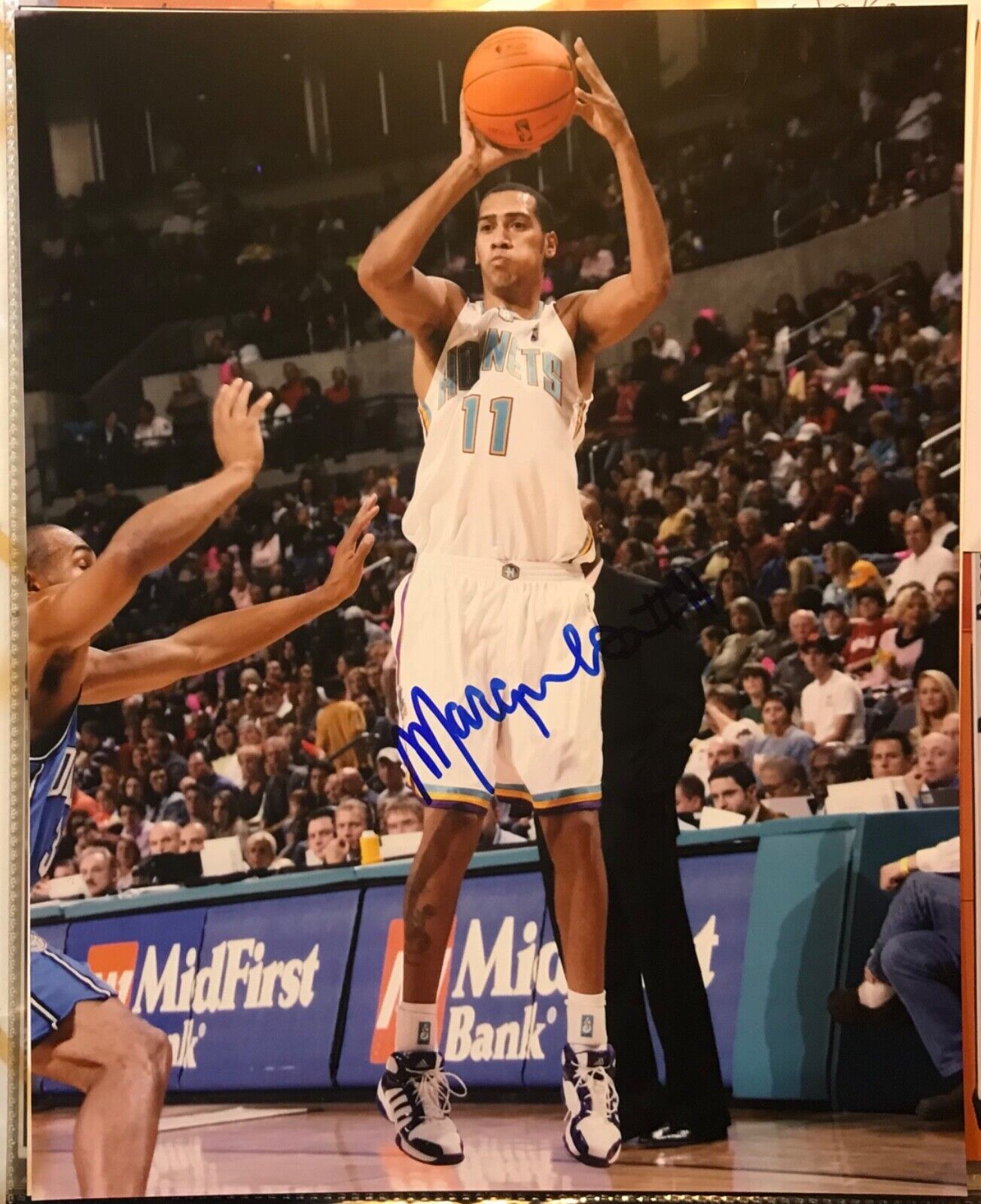 Picture 1 of 1