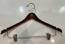 Vintage HOTEL NIKKO CHICAGO IL MCM Hollywood Wood Coat Clothes Hanger Pant Clips