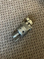  Żelazny uchwyt głowy – w dobrym stanie