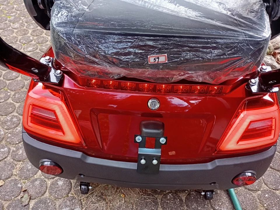 Deisla DS4-25 Vierrad mit Dach und Wetterschutz, Lithium-Akku, Rot, 25 / km/h 15