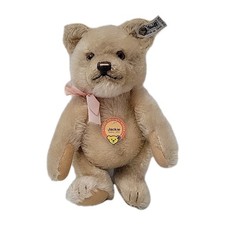 JACKIE 1953 Replica Steiff Teddy Bear made in Germany 0190/25. Pre-owned.