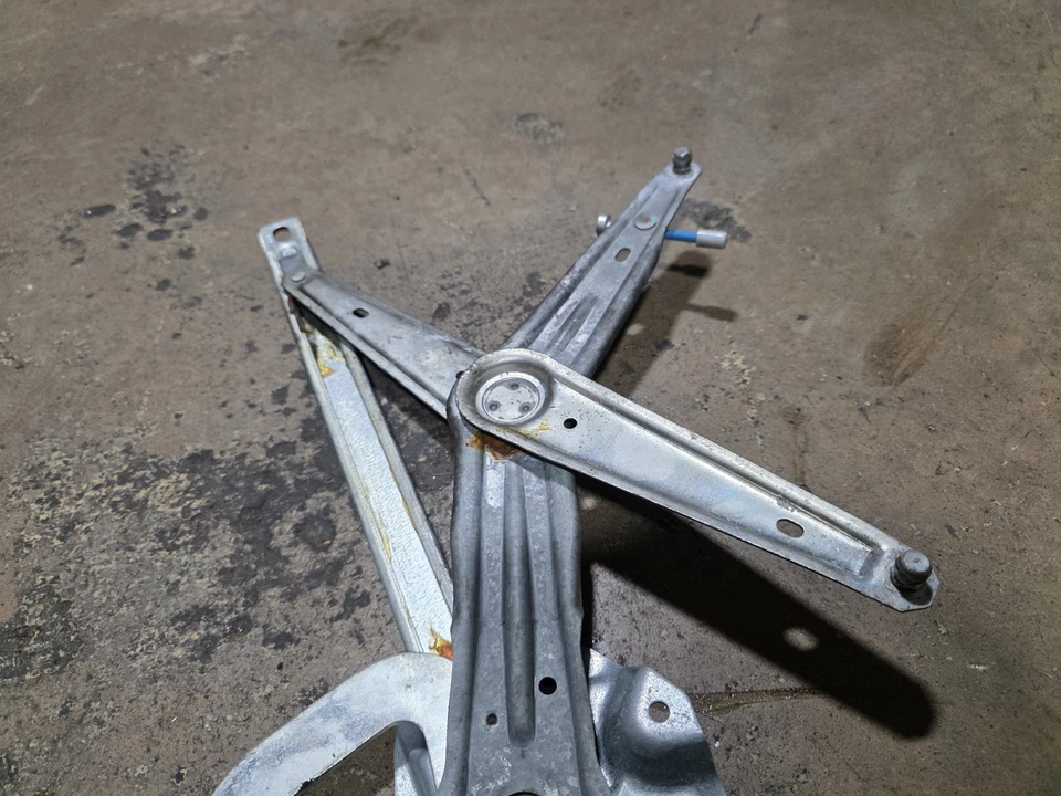 1997-2002 BMW Z3 Roadster Left Drivers elevador regulador de janela com motor OEM USADO - Imagem 4 de 4