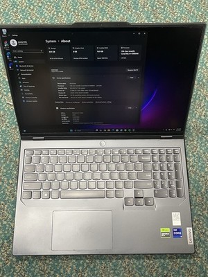 Lenovo Legion Pro 5 16IRX8 16'' i9-13900HX 2.2GHz 16GB RAM 1TB SSD RTX 4070 F SH