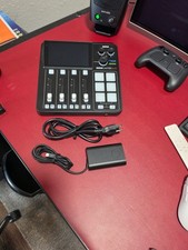 Rode RODECaster Duo Streaming Mixer