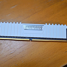 Corsair Vengeance LPX 16GB 2x8GB 3000MHz DDR4 DIMM RAM CMK16GX4M2B3000C15W