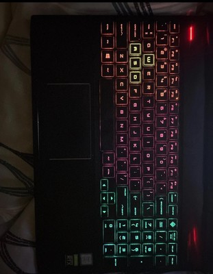 OMEN by HP Laptop 15-dc1xxx. NVIDIA RTX 2060 - 512 GB - I7 9750H