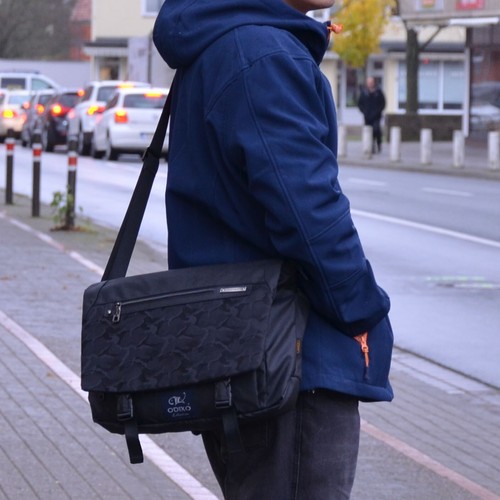 Herren Umhängetasche Laptop Schulter Tasche Messenger Bag Schwarz Camouflage Neu - Bild 7 von 10