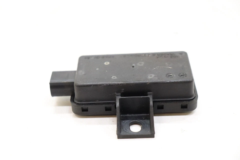 Módulo de monitor de presión de neumáticos Maserati Quattroporte TPMS 2014-2024 OEM 670032509 Foto 3 de 4