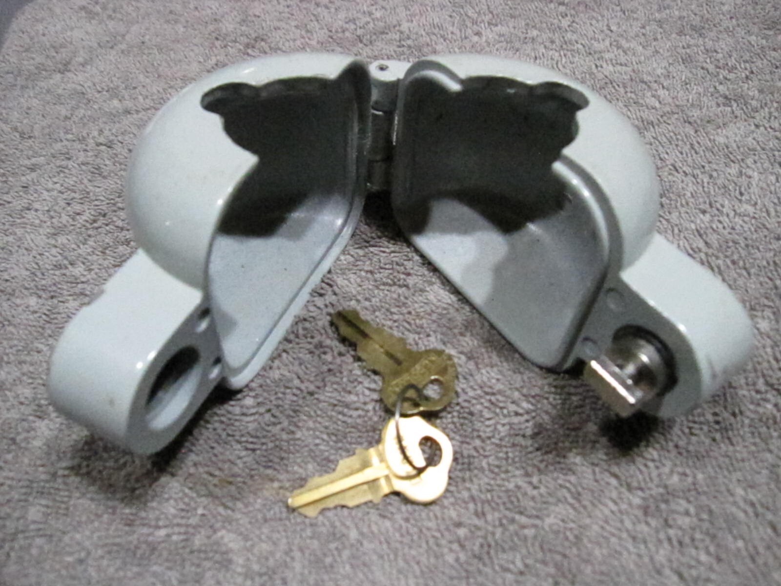 MAJOR MFG=A100 KEEBLOK MULTI PURPOSE LOCK WITH 2 KEYS=FOR DOOR KNOBS=LOCK OUT eBay