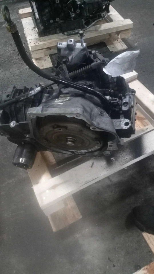 Conjunto de transmisión automática usado se adapta a: Dodge Stratus AT Sdn 2006 2,4 grado B Foto 2 de 4