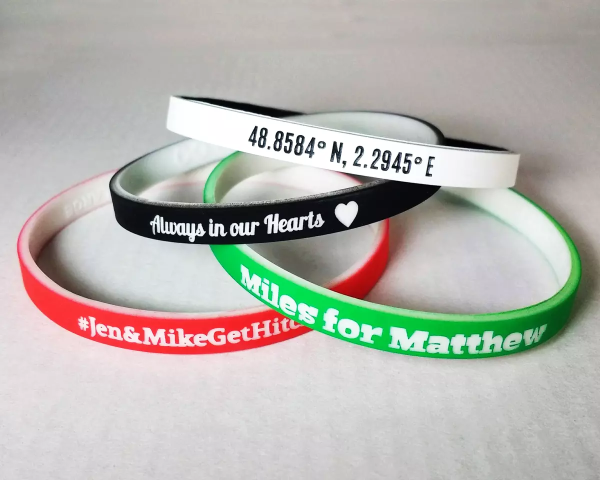 Tkanina Personalized Silicone Wristbands Bulk with Text Message Custom  Rubber Bracelets Customized Rubber Band Bracelets for Events,  Motivation,Fundraisers, Awareness,Red