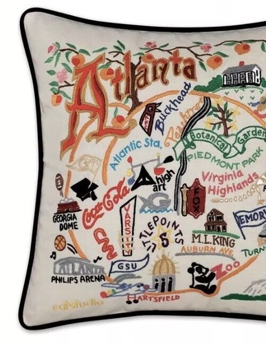 Cat Studio ATLANTA GEORGIA besticktes Kissen 20”x20” neu FALCONS BRAVES GA TECH - Bild 2 von 5