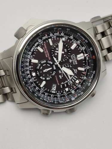 Citizen Promaster E600-T008089 Eco-Drive Radio-Pilotée Titan Solar Montre Hommes - Photo 3 sur 10