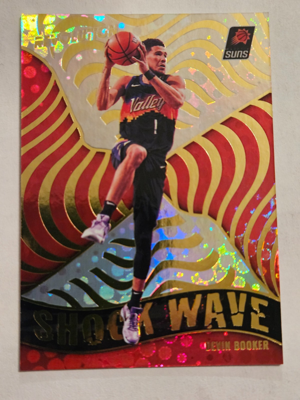 Devin Booker - 2021-22 Panini Revolution Shock Wave Insert Card