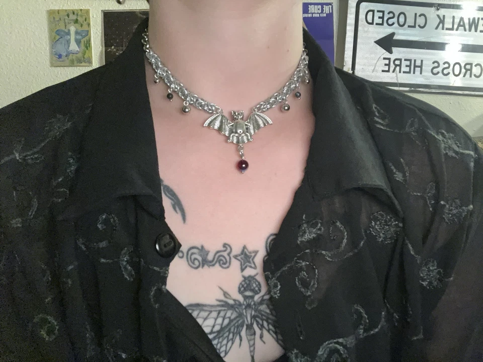 Византийское кольчужное ожерелье ручной работы с подвеской в виде планки и переработанными бусинами 18 дюймов - Изображение 2 из 4