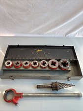 Armstrong Tools 11 Ratcheting Pipe Threader Set Dies 1/8” to 1-1/4” Case