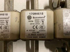 NEW  Cooper Bussman 170M6612 800A 690V/700V  3FU/90 UR AR Fuse.
