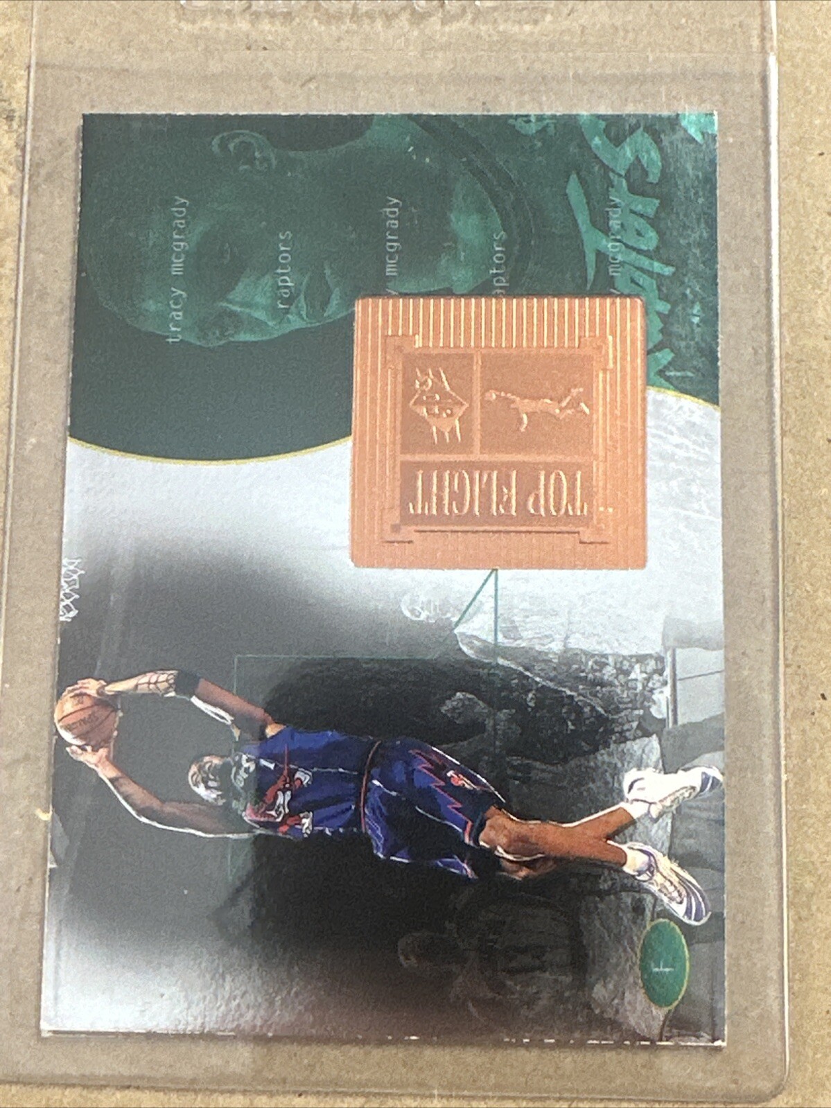 Foto 1 di 2